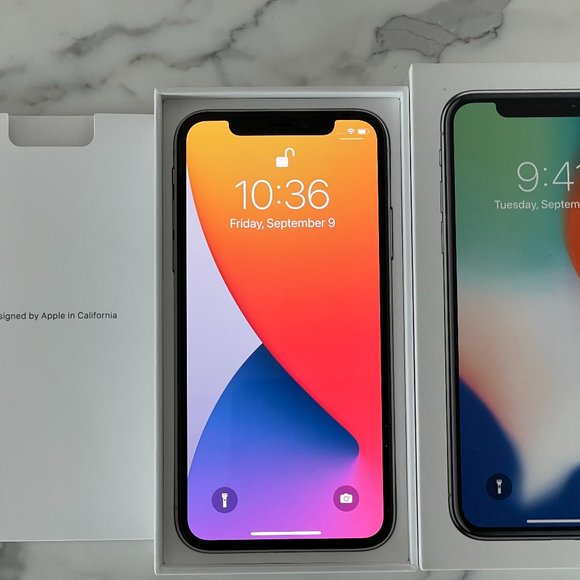 Like NEW Apple iPhone X - 256GB - Silver (Unlocked) Model #: MQCP2LL/A